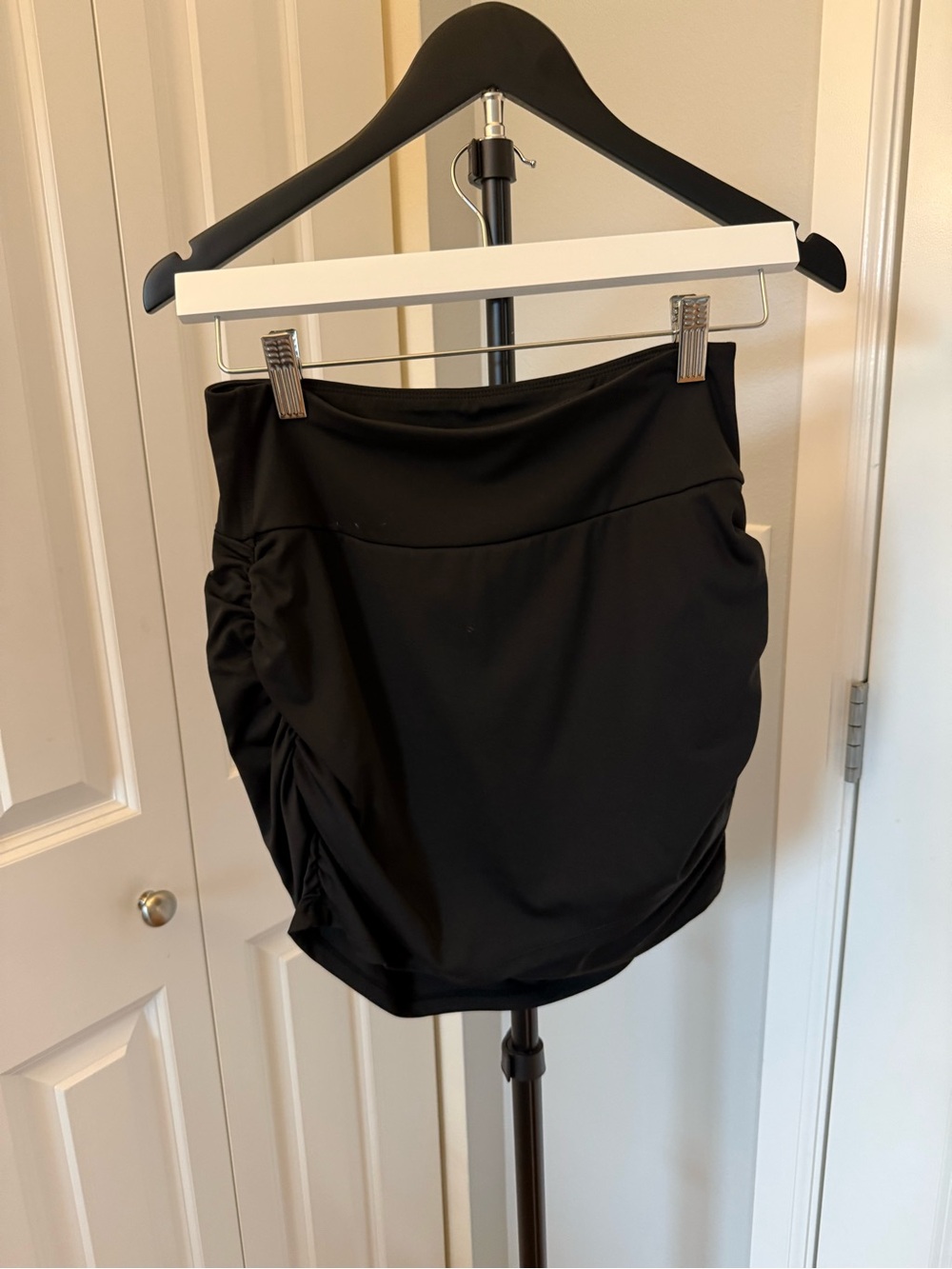HALARA Black Ruched Active Skort